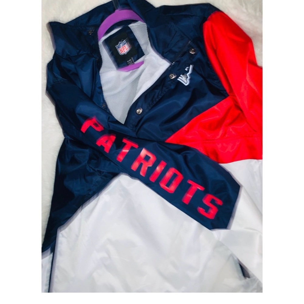 New England Patriots Windbreaker